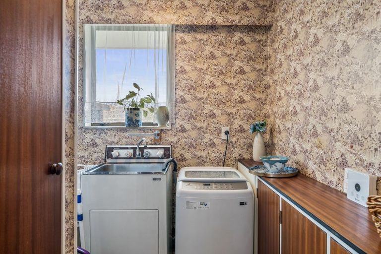 Photo of property in 98 Hillcrest Road, Raumati Beach, Paraparaumu, 5032