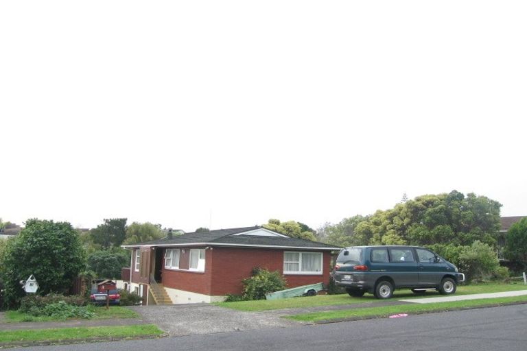 Photo of property in 8 Te Anau Place, Pakuranga Heights, Auckland, 2010