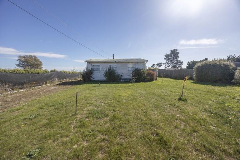 Photo of property in 37 Barr Street, Waitaki Bridge, Oamaru, 9493