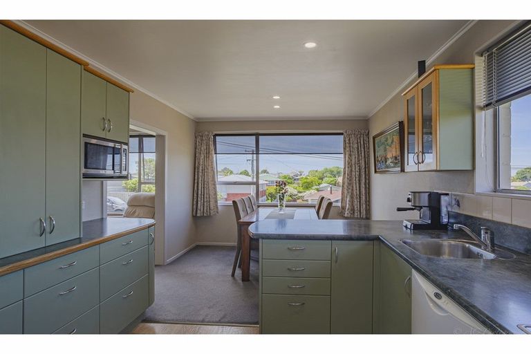 Photo of property in 16 Waitaki Street, Glenwood, Timaru, 7910