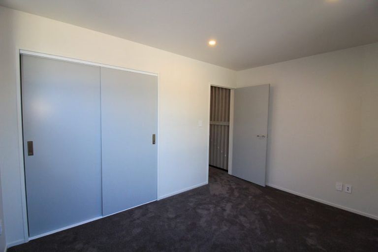 Photo of property in 9/6 Bushland Grove, Paparangi, Wellington, 6037