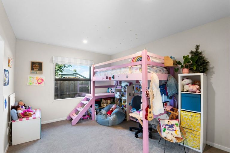 Photo of property in 35 Rossington Drive, West Melton, 7618