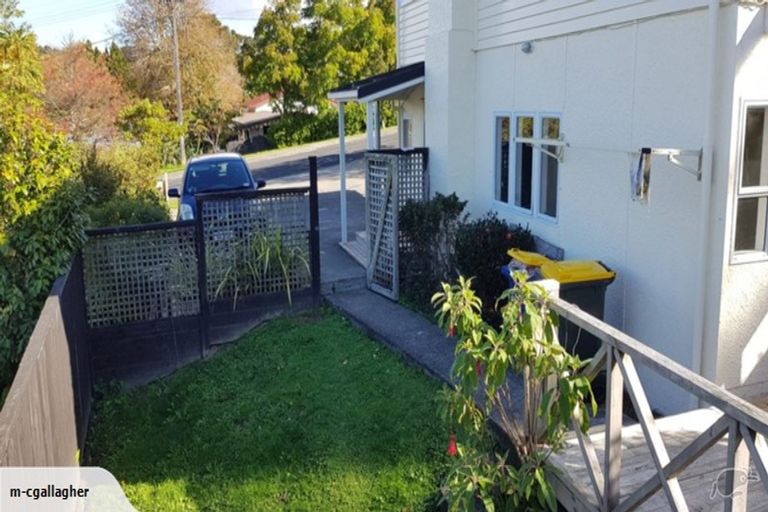 Photo of property in 8a Matama Road, Glen Eden, Auckland, 0602