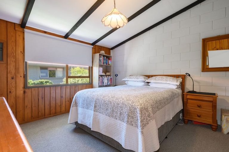 Photo of property in 8b Waikare Place, Welcome Bay, Tauranga, 3112