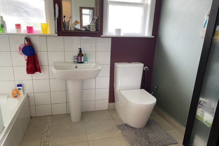 Photo of property in 28a Tennyson Avenue, Avalon, Lower Hutt, 5011