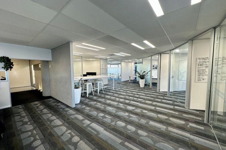 Photo of property in 2 Augustus Terrace, Parnell, Auckland, 1052