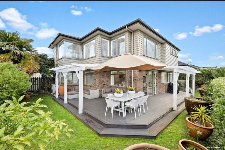Photo of property in 17 Willis Avenue, Pukekohe, 2120