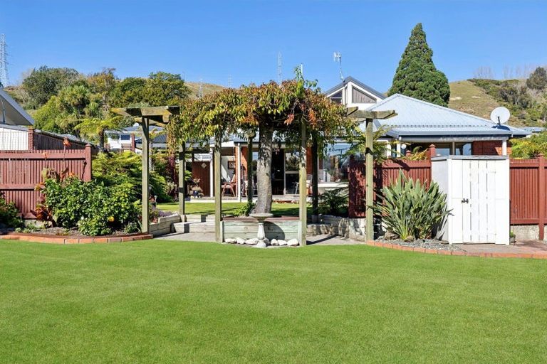 Photo of property in 7a Titoki Street, Stoke, Nelson, 7011