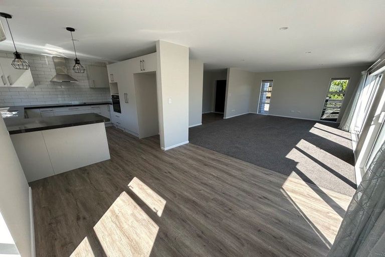 Photo of property in 5 Danden Way, Pukekohe, 2120