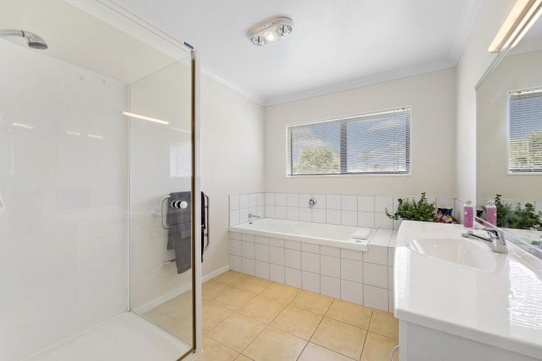 Photo of property in 136 Mcnicol Road, Clevedon, Papakura, 2585