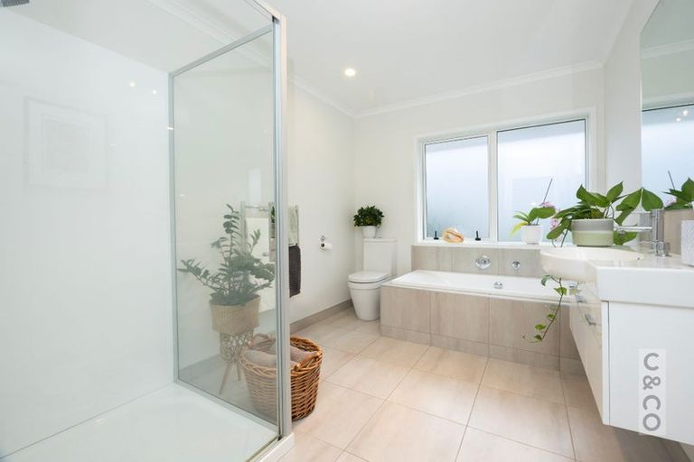 Photo of property in 11 Jessie Rise, Riverhead, 0820