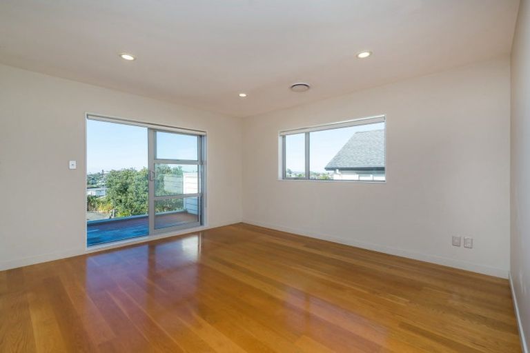 Photo of property in 54 Caldera Drive, Long Bay, Auckland, 0630
