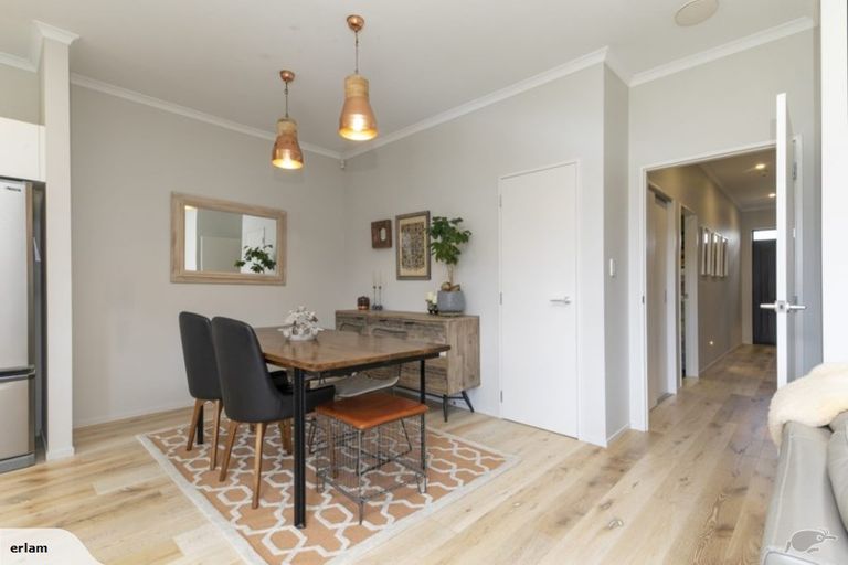 Photo of property in 14 Harakeke Road, Hobsonville, Auckland, 0616