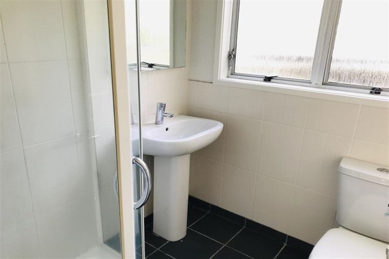 Photo of property in 5 Gerontius Glade, Torbay, Auckland, 0630