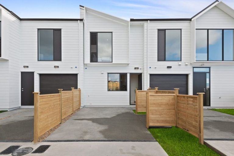 Photo of property in 3 Cambie Avenue, Red Beach, 0932