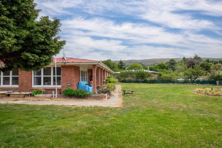 Photo of property in 24 Tamblyn Drive, Lake Roxburgh Village, Roxburgh, 9571