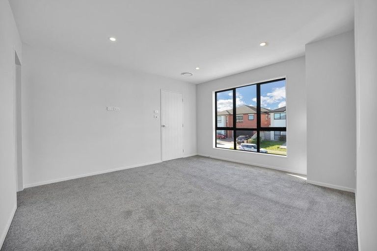 Photo of property in 13 Hermes Road, Flat Bush, Auckland, 2019