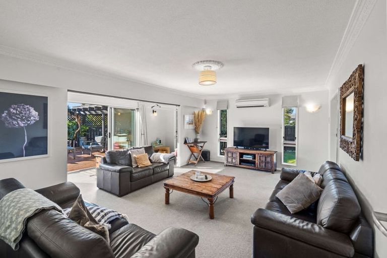 Photo of property in 5 Patterson Terrace, Halswell, Christchurch, 8025