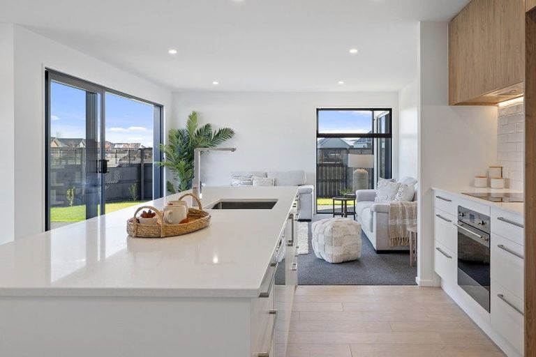 Photo of property in 2 Arapawa Street, Belfast, Christchurch, 8051