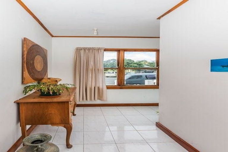 Photo of property in 26 Reef Street, Island Bay, Wellington, 6023