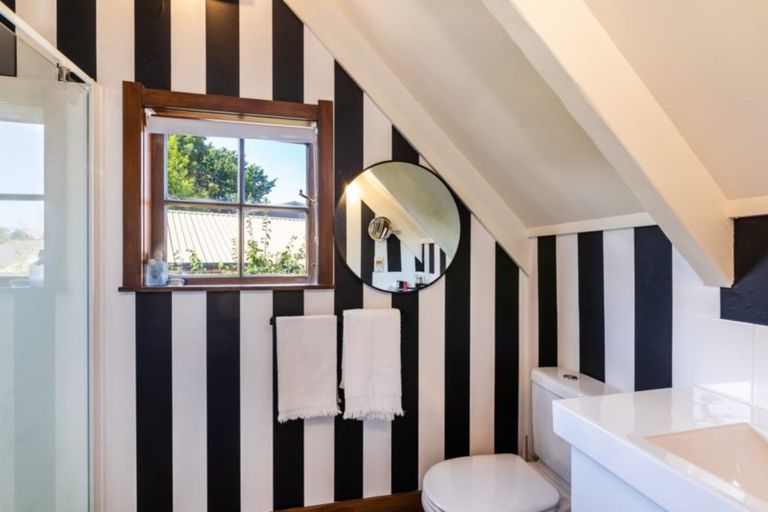 Photo of property in 61 Chesham Avenue, Waipahihi, Taupo, 3330