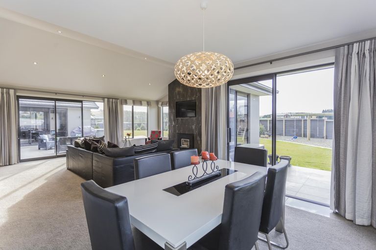 Photo of property in 33d Charles Street, Weston, Oamaru, 9401