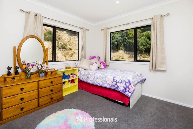 Photo of property in 9 Margaret Mahy Drive, Blue Mountains, Upper Hutt, 5371