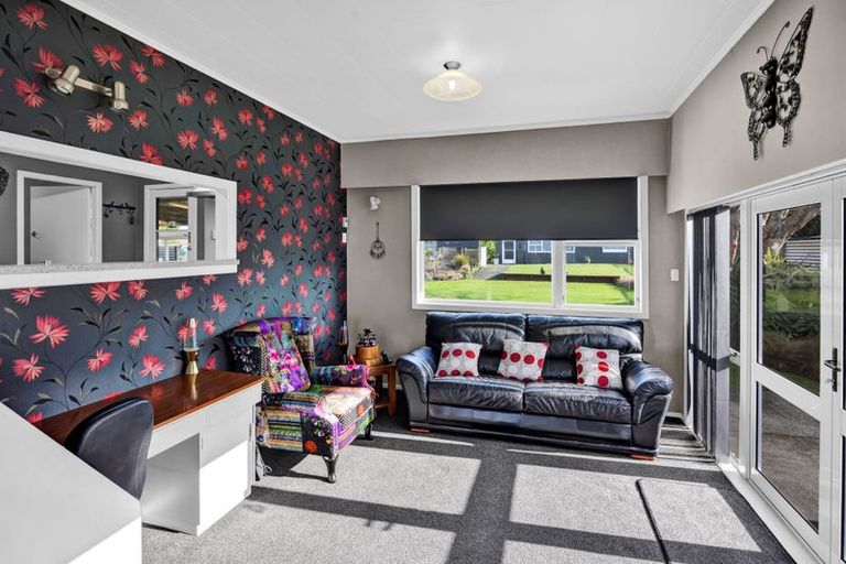 Photo of property in 15 Ariel Street, Stratford, 4332