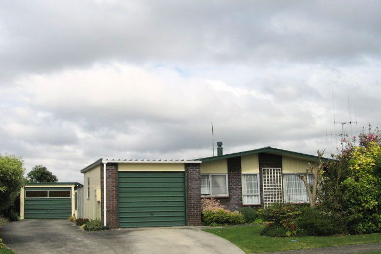 Photo of property in 27 Rewarewa Place, Matua, Tauranga, 3110