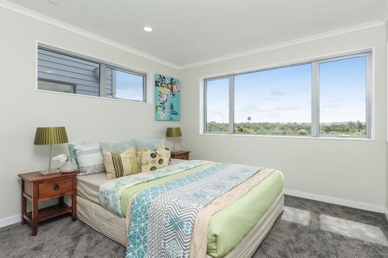 Photo of property in 36 Lockheed Street, Hobsonville, Auckland, 0618