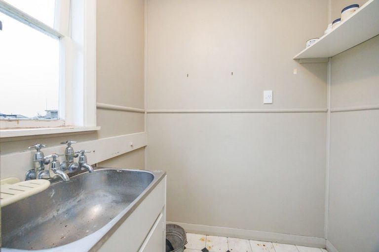 Photo of property in 12 Mersey Street, Rongotea, 4476