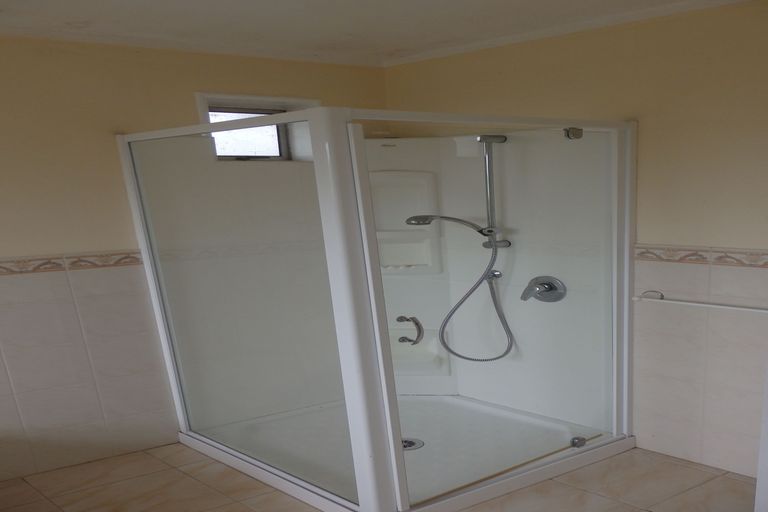 Photo of property in 44 Wordsworth Street, Leamington, Cambridge, 3432