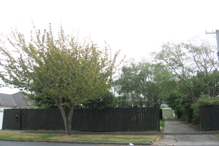 Photo of property in 38 Fraser Crescent, Elderslea, Upper Hutt, 5018