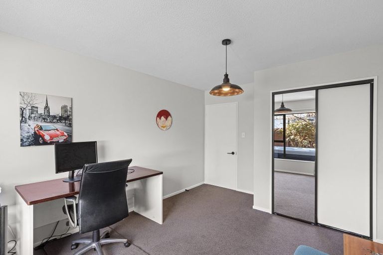 Photo of property in 78 Regency Crescent, Redwood, Christchurch, 8051