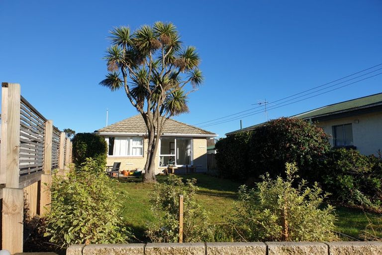 Photo of property in 1/140 Union Street, New Brighton, Christchurch, 8061
