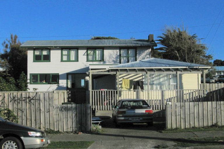 Photo of property in 2/11 Awarua Street, Elsdon, Porirua, 5022