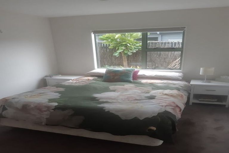 Photo of property in 21 Rutherford Drive, Waikanae Beach, Waikanae, 5036