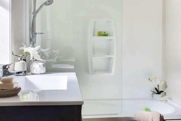 Photo of property in 6 Birdwood Road, Pukekohe, 2120