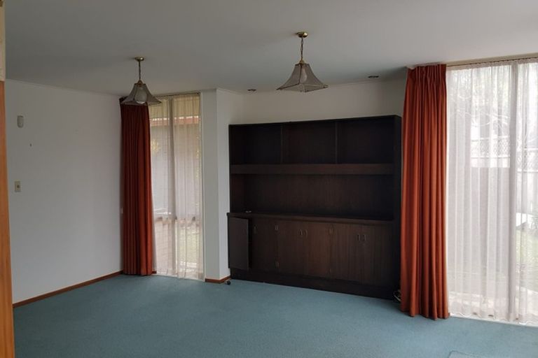 Photo of property in 12 Dayspring Way, Pakuranga, Auckland, 2010