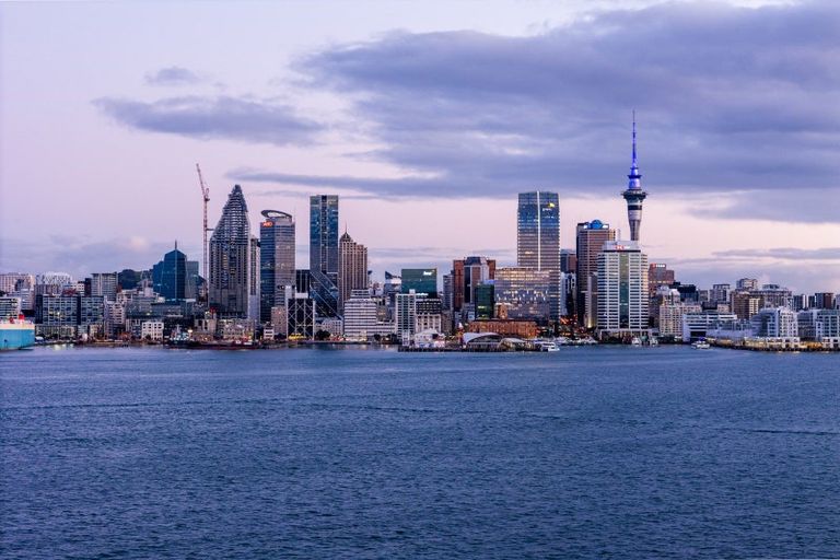 Photo of property in 87 Stanley Point Road, Stanley Point, Auckland, 0624