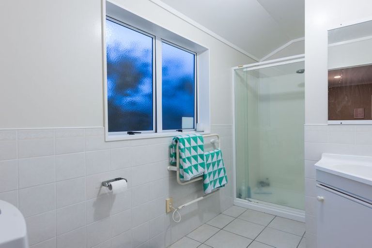 Photo of property in 302 Gravatt Road, Papamoa Beach, Papamoa, 3118