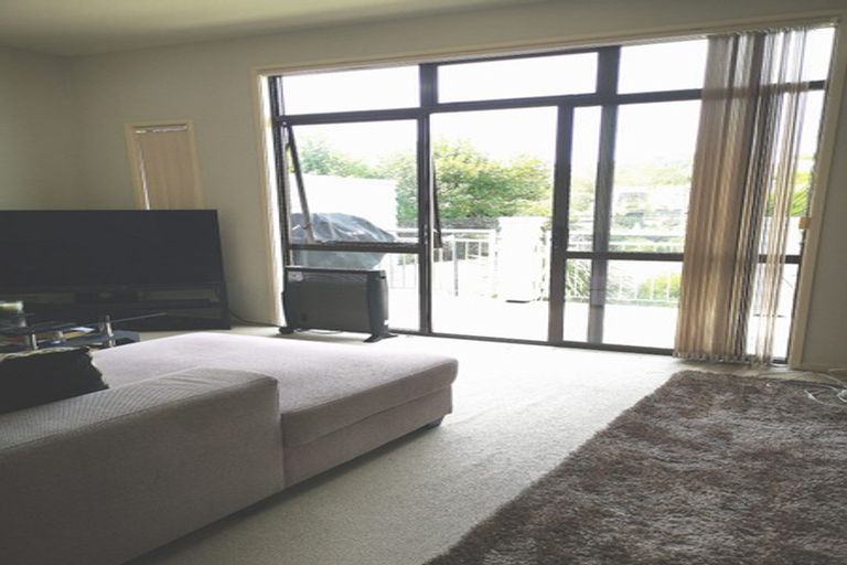 Photo of property in The Grange, 42/92 Bush Road, Albany, Auckland, 0632