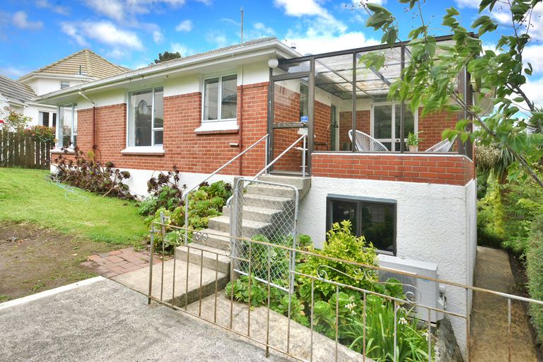 Photo of property in 33 Michie Street, Belleknowes, Dunedin, 9011