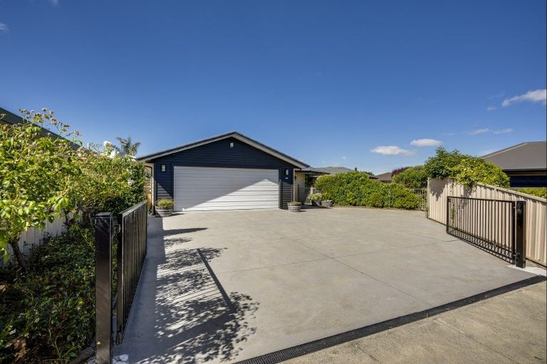 Photo of property in 9a Brooklands Drive, Havelock North, 4130