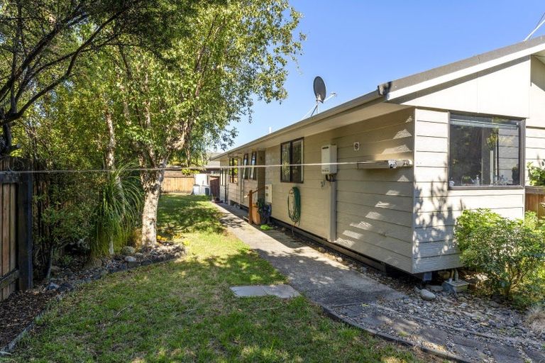 Photo of property in 82 Langdale Avenue, Paraparaumu, 5032