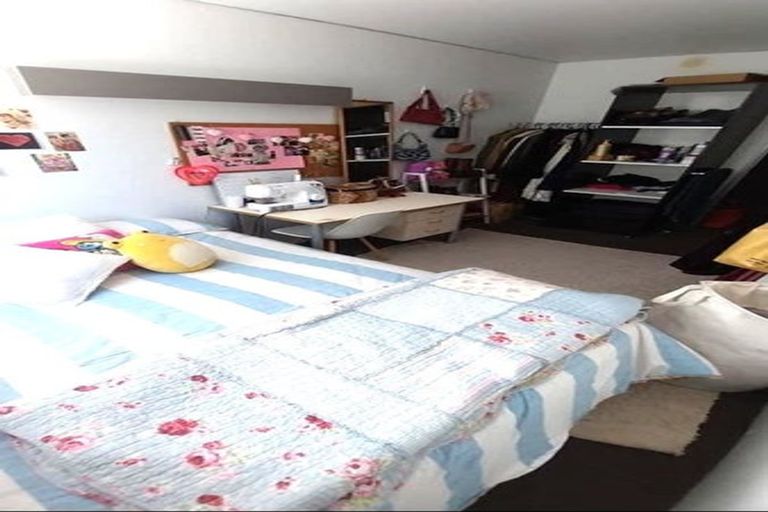 Photo of property in 1/3 King Street, Mount Cook, Wellington, 6021