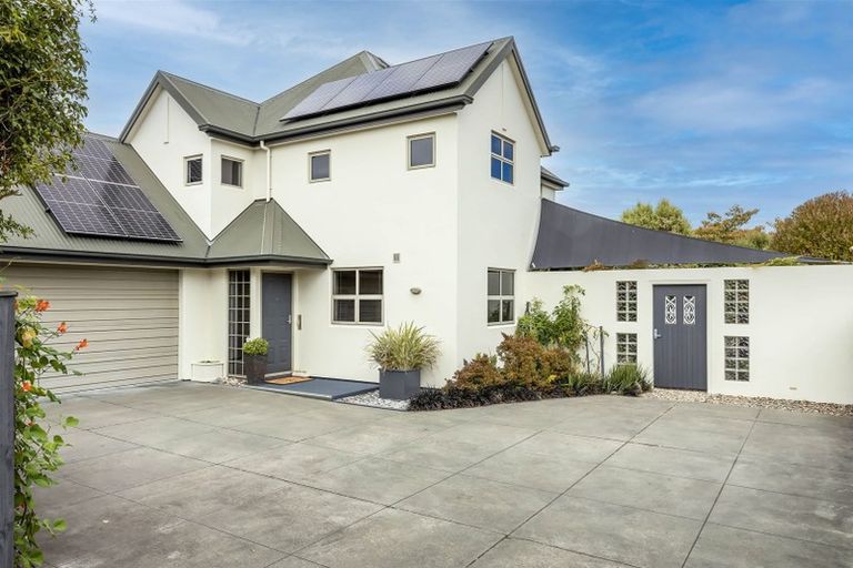 Photo of property in 133a Hamilton Avenue, Ilam, Christchurch, 8041