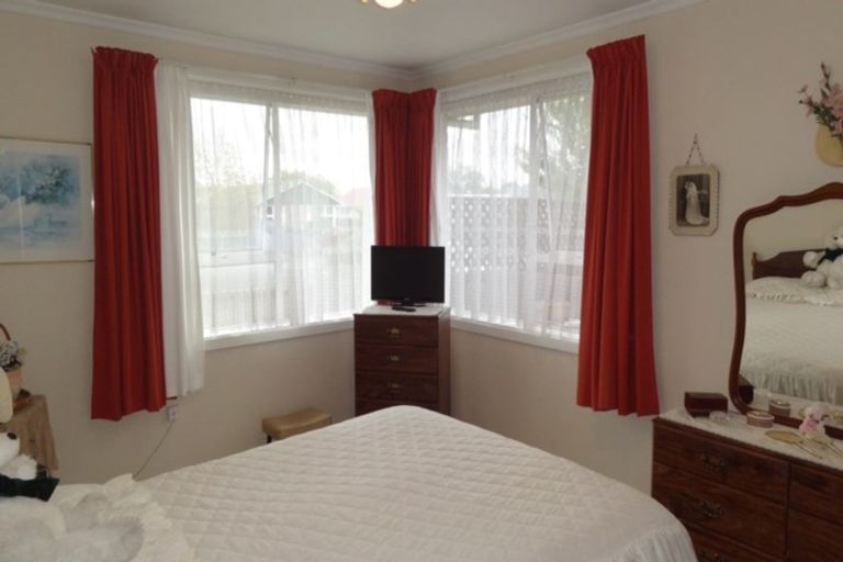 Photo of property in 4 Akaroa Street, Kaiapoi, 7630