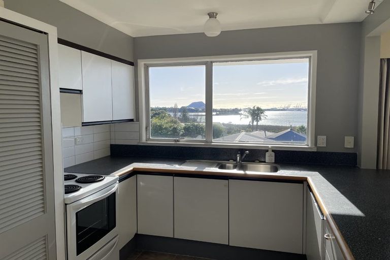 Photo of property in 38a Churchill Road, Murrays Bay, Auckland, 0630