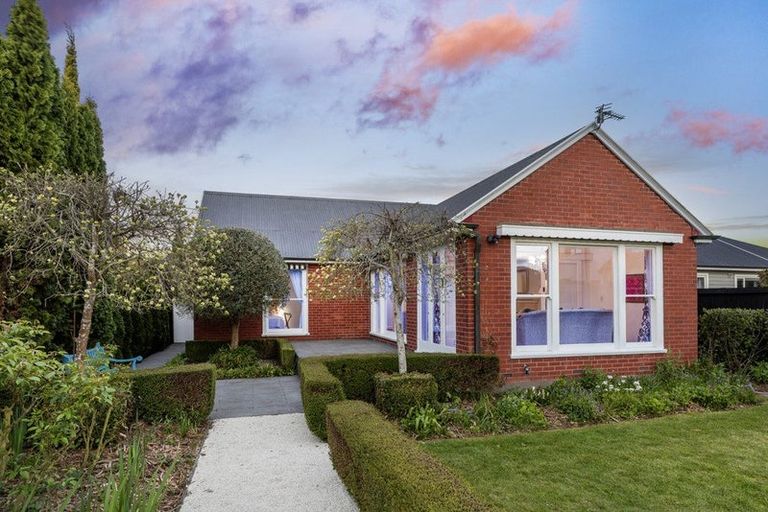 Photo of property in 159 Idris Road, Strowan, Christchurch, 8052